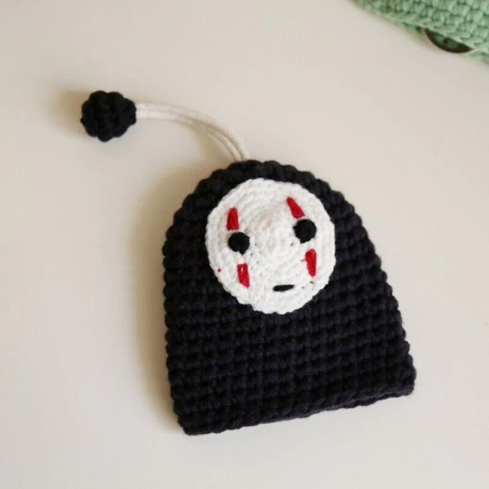 Spirited Away Keychain No Face Kaonashi Crocheted Keychain Hidden Pouch